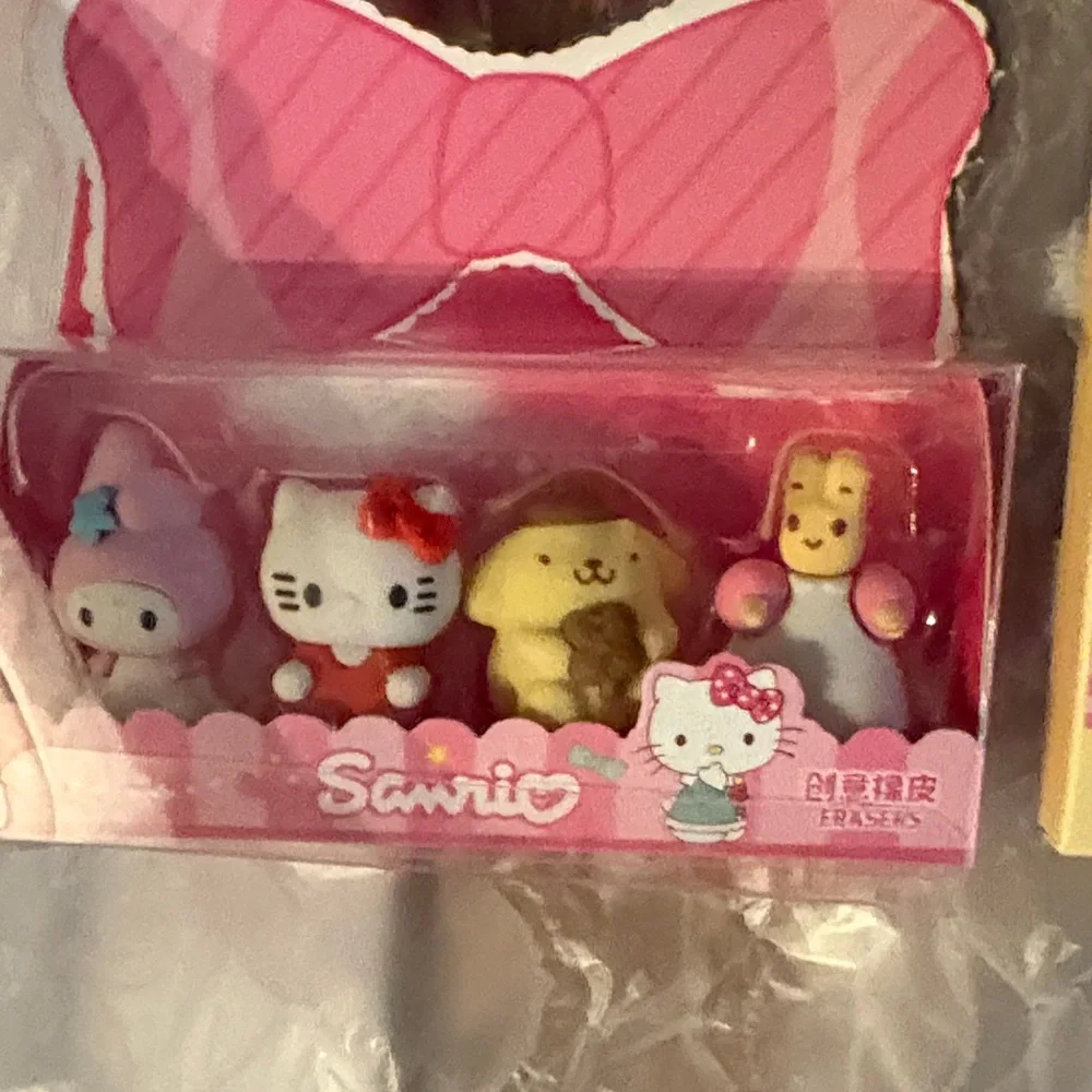 Hello Kitty Pink and Purple . Five‎ piece bundle set